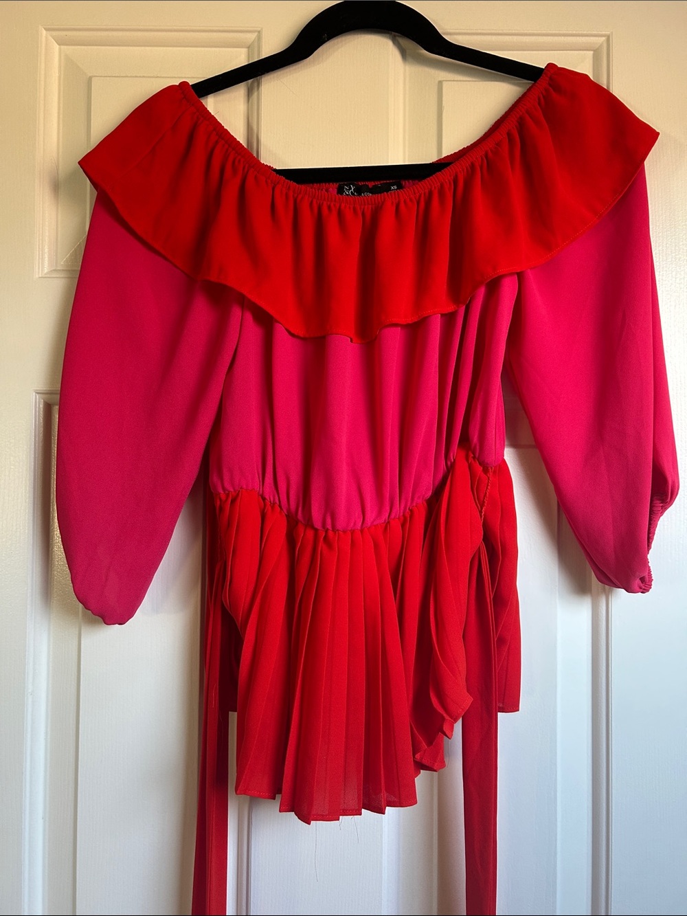 XS NYC Off-Shoulder Colorblock Ruffle Women’s Top in Pink and Red